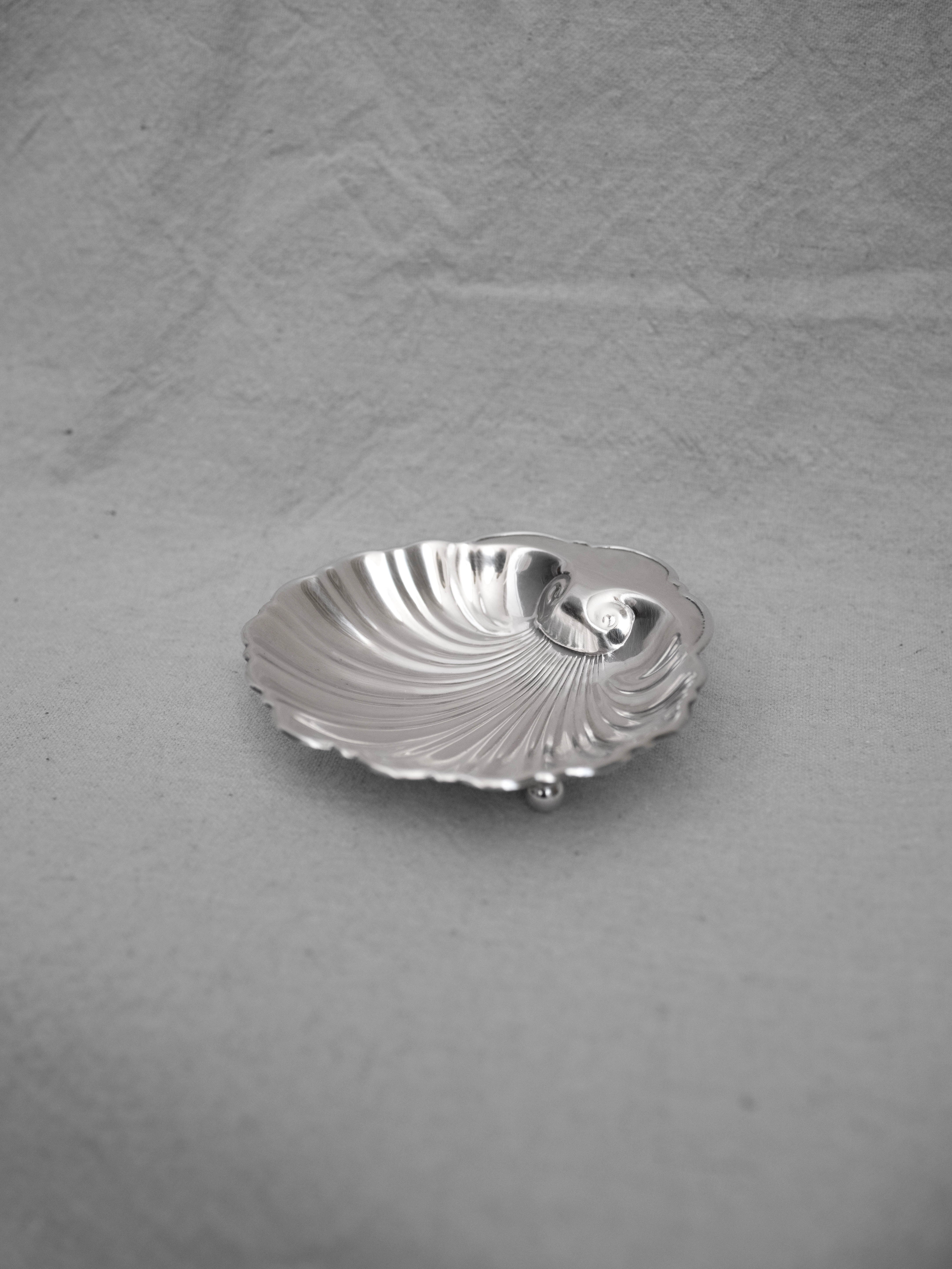 Sterling Silver Clamshell Dish